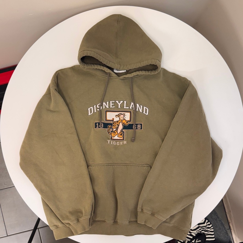 Disneyland Tigger Hoodie Green Vintage Style Embroidered Sweatshirt Mens